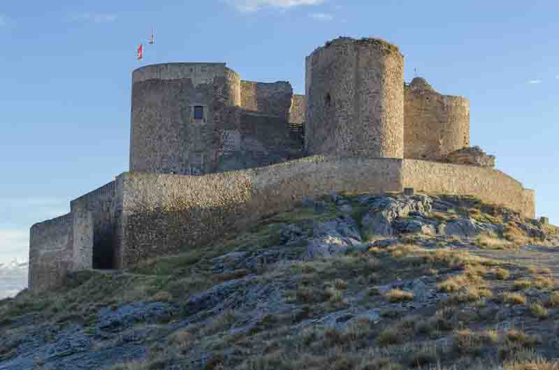 Toledo - Consuegra 05 - castillo de Consuegra.jpg